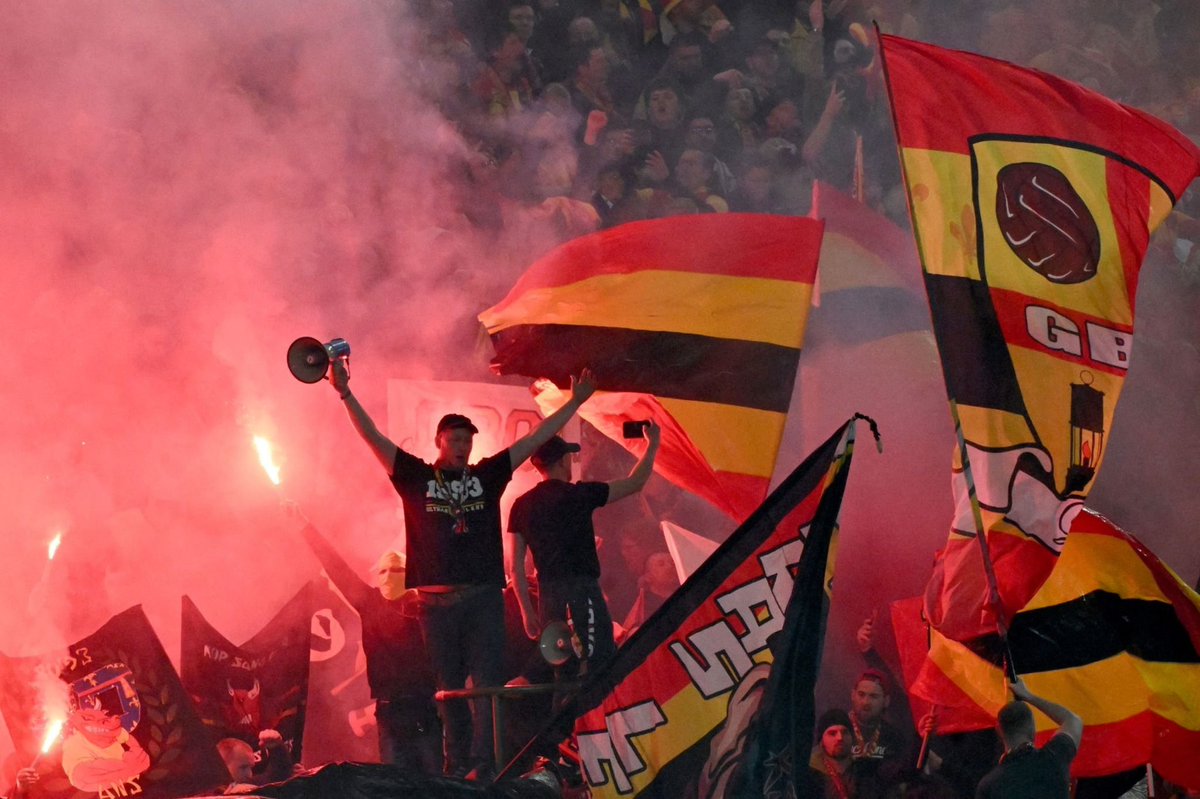 samba_brice's tweet photo. MERCI ❤️💛 https://t.co/b3YPko1bN5
