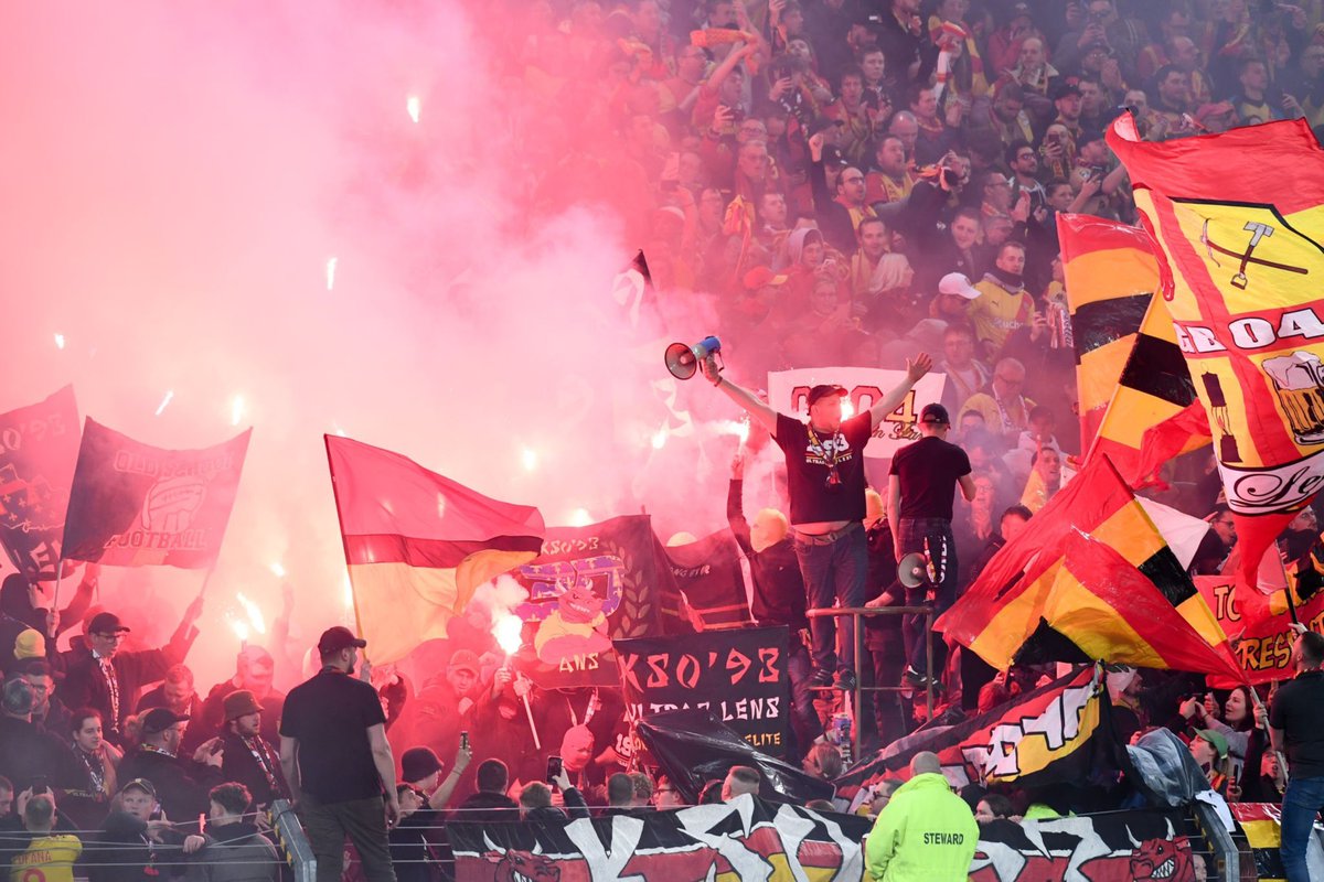 samba_brice's tweet photo. MERCI ❤️💛 https://t.co/b3YPko1bN5