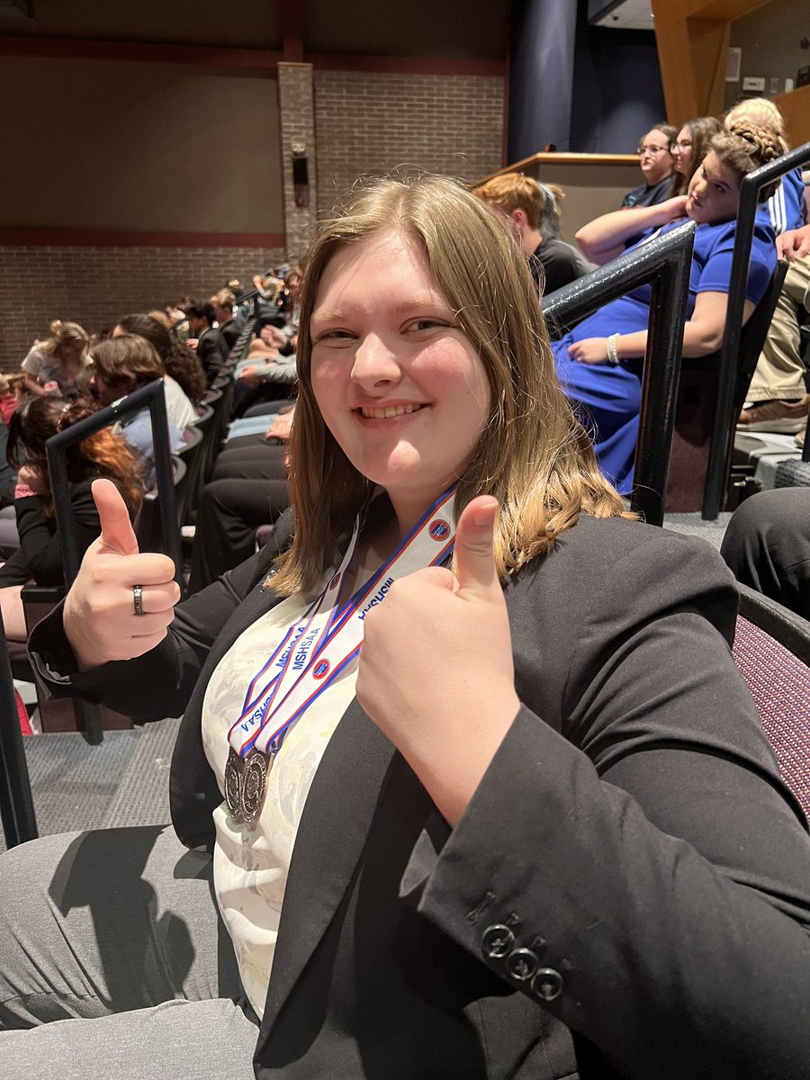 jhs_debate's tweet photo. Congratulations @JeanaCompton_ for placing 4th in Lincoln Douglas Debate and 6th in Informative Speaking at the MSHSAA speech and debate state competition! https://t.co/ACvFBHSu7A
