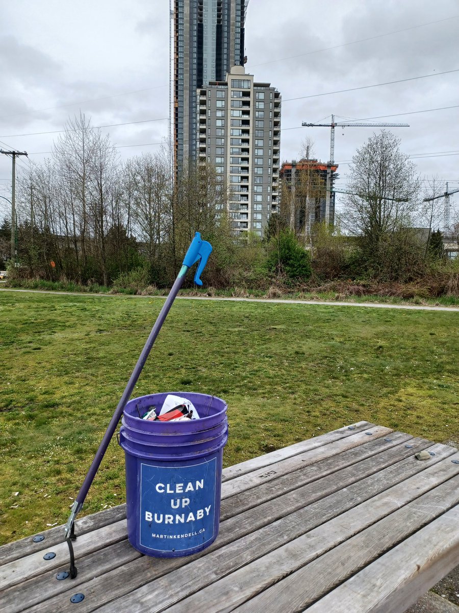CleanUpBurnaby's tweet photo. 2023 #CleanUpBurnaby Campaign Update, Day 18

Happy #EarthDay2023!

Today we walked down Gilmore Avenue to Jim Lorimer Park, then went along the Central Valley Greenway and Still Creek Drive and picked up:

- 3 buckets of garbage (25 lbs) [YTD: 402 lbs]
- 2 face masks [YTD: 113] https://t.co/XZC5IGSFta