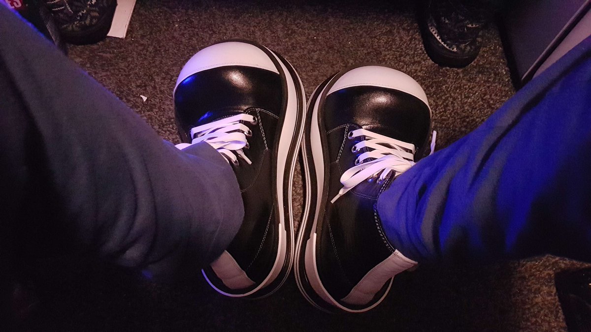 lion_soul03's tweet photo. would you be suprised @Wolfenpilot687 convinced me to have some authentic and big silly shoes? cause you wouldn't! but oh boy i sure do love them! <3 https://t.co/AW1RJJcna0