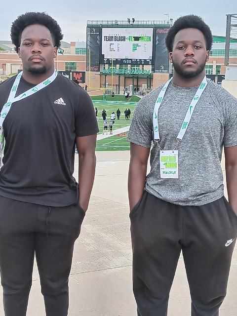 Thank you North Texas for having me at your spring game! @MeanGreenFB @ChrisGilbert_1 @TrustMyEyesO @Coast2Coasttc @Marchen44 @BrandidSports @BSpicerTV @RivalsCole @AFGP_Sports @GMTMSports @Coach_LaFavers @Coach_SG @coach_perrone12 @RPHS_FB