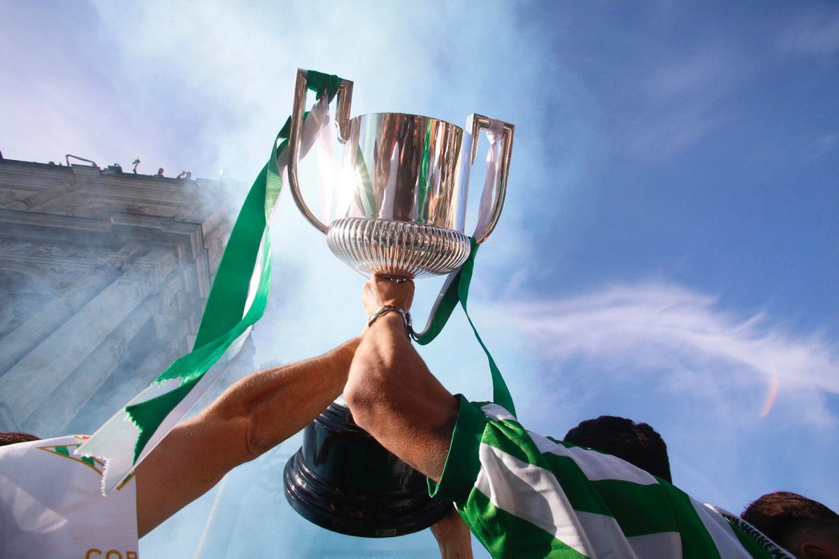 InfoRBB's tweet photo. Hace un año fuimos campeones de España.

Cuanta alegría, cuantas lágrimas de emoción, cuanta felicidad.

Te quiero, Betis. https://t.co/DarYlyzOit