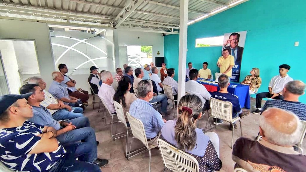 César Pérez Vivas tweet media