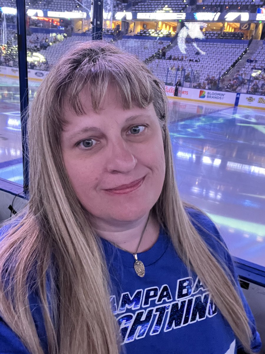 noahnwillowsmom's tweet photo. #GoBolts https://t.co/4MMhIC6lXq