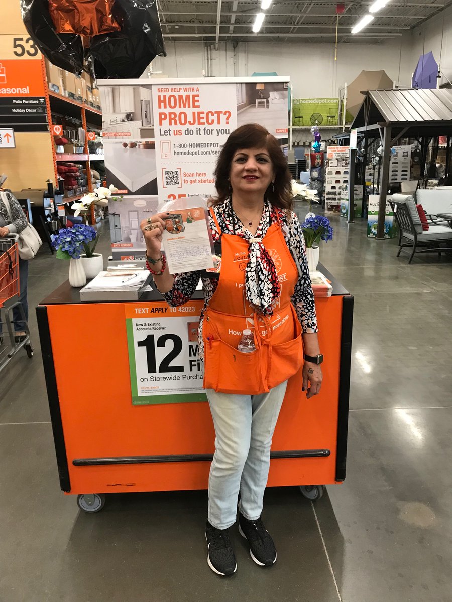 lovdeva_lovina's tweet photo. Thank You 0932 Kathie, Rosanne for recognizing me with Homer Award for the Leads!!! https://t.co/1rKNnhECVH