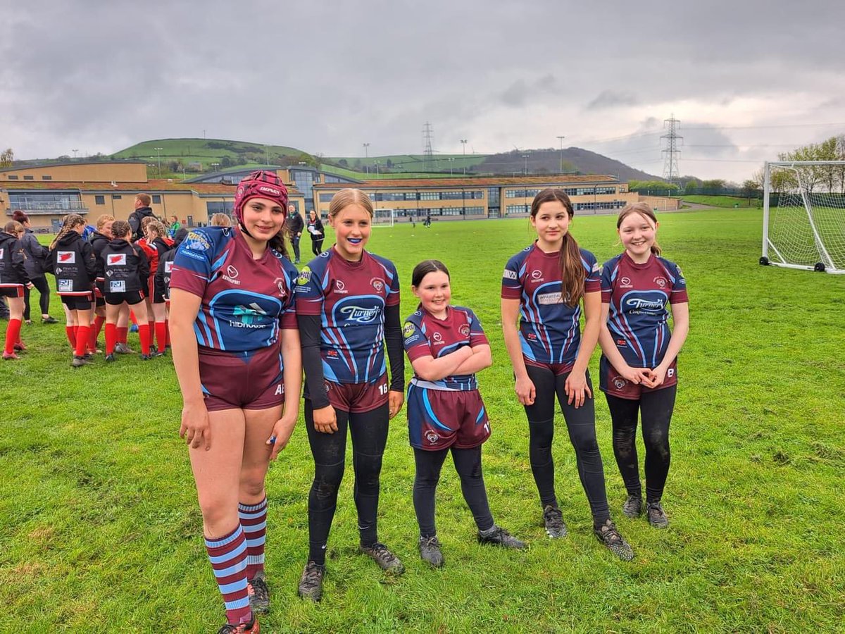 GuiseleyRangers's tweet photo. Introducing @GuiseleyRangers new 12s Girls team who teamed up with  @BBluedogs u12s in a tournament hosted by @siddalrl 
We are recruiting year 6 or 7 girls players to join our friendly team. @RugbyLeeds @LoisForsell @frangoldthorp1 @eviemcousins 
Contact us for more info 👍🏉 https://t.co/8QQ1vKbvSw
