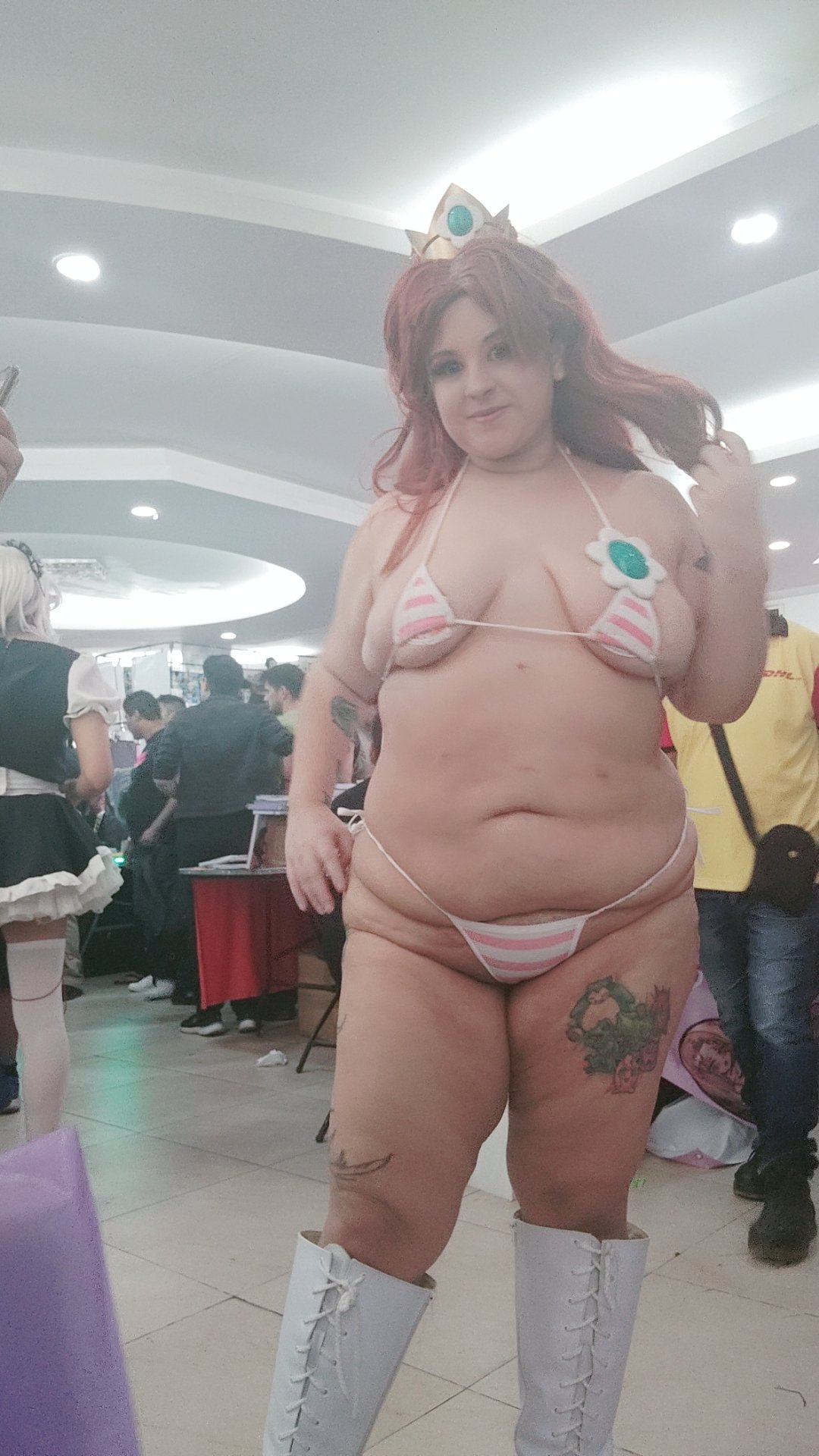 Voy a vender el calzoncito que use hoy en la expo h en $350. (Solo el calzon) Se lo lleva el primero que pague :) Si son de CDMX puedo entregarlo en persona. En la expo mañana o entre semana en centro histórico:) Si son de Mérida igual puedo entregarlo. https://t.co/IdiNyCIa17