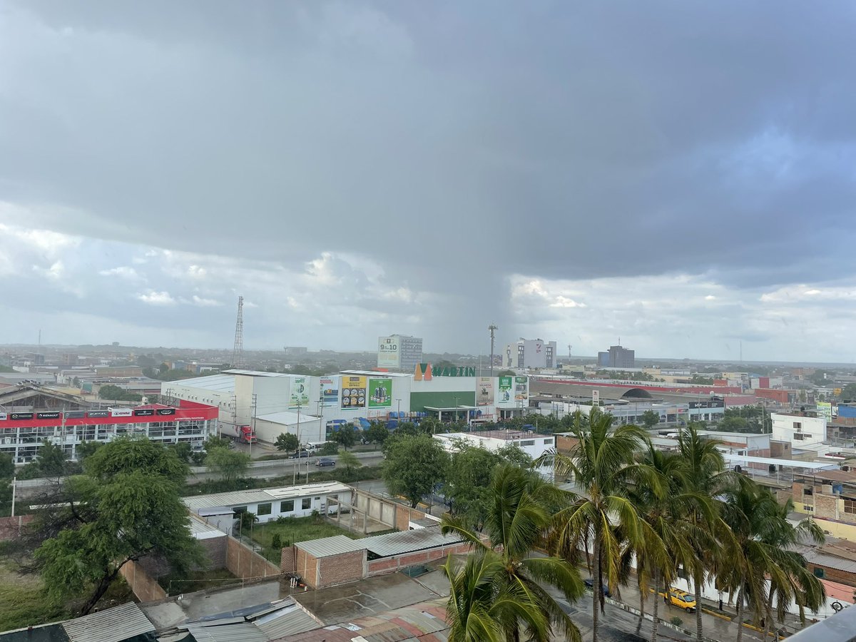 TonnyLevano's tweet photo. @hombredeltiempo Aquí el Chubasco desde otro Ángulo https://t.co/eoR0avOwka