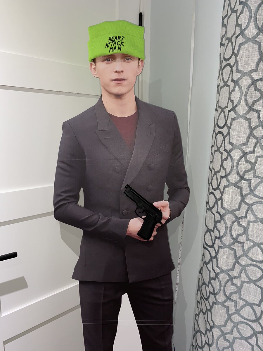 Tom’s been listening to the new ham single a little too much 😥 <a href="/HeartAttackMane/">HEART ATTACK MAN</a>