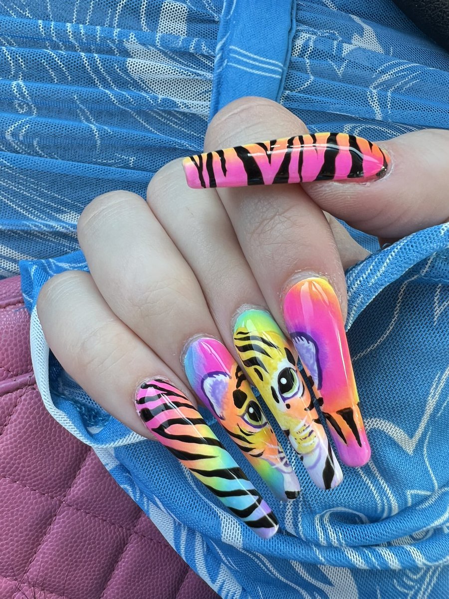 🌹lizvrose🌹 on Twitter: "Happy Earth Day 🌎🌎"