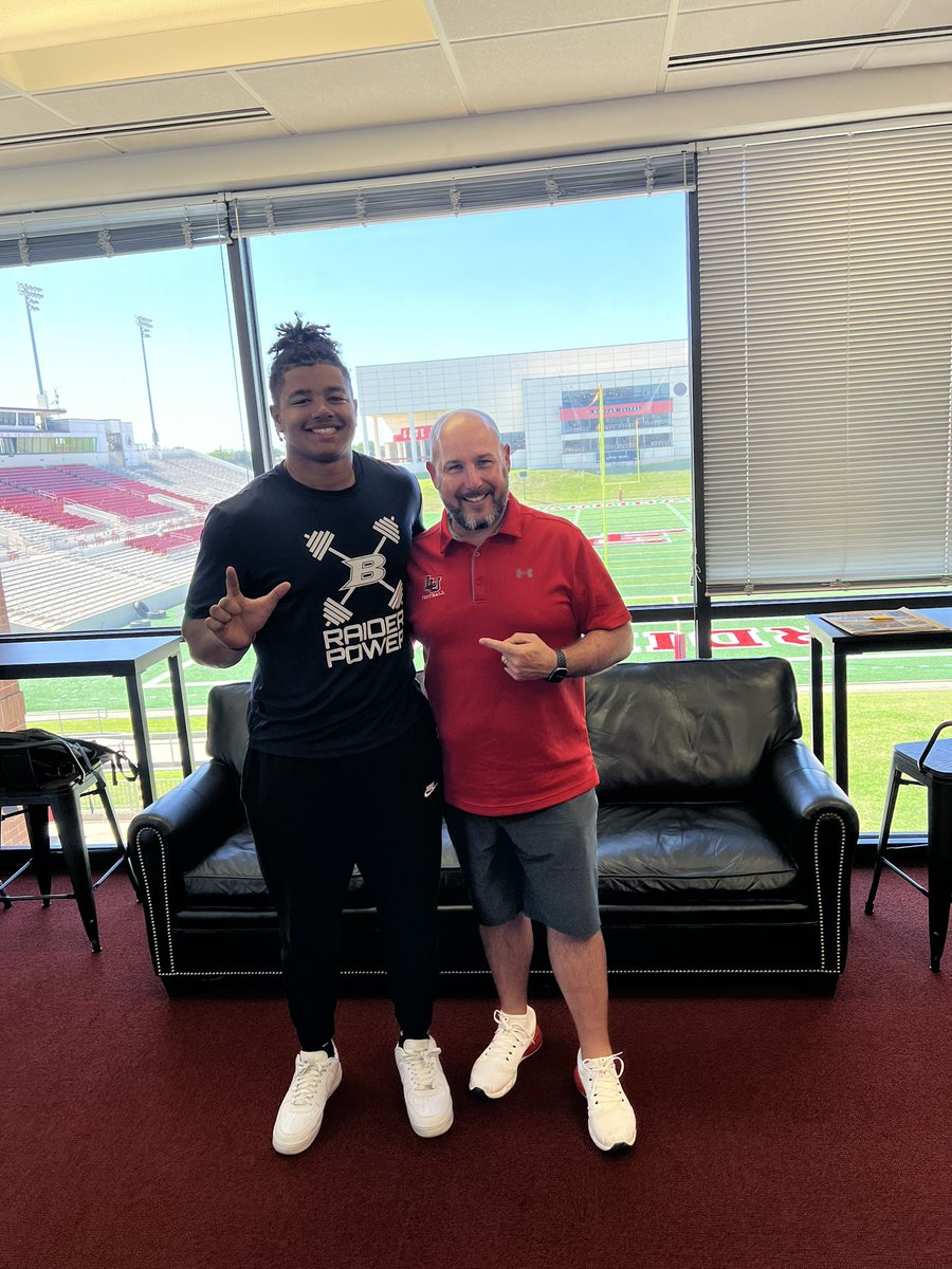 trexjohnson35's tweet photo. #AGTG After a great visit and an amazing conversation with @CoachRossomando. I’m BEYOND BLESSED to receive my First Official D1 Offer from @LamarFootball‼️#BOOMTOWN @LDBellFootball @_CoachZo_ @CoachSpo_ @CoachDrewChrist @Coach_Cannata @davewiljr @DmvSportsLive6 @GPowersScout https://t.co/52trHpZzJN