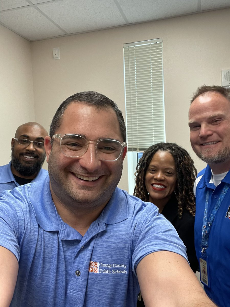 DrMarkShanoff's tweet photo. Great to visit @IES_OCPS—principal Jeffrey Peters and my old friend assistant principal Tricia Travis. Mr. Peters’ feedback was specific and he offered us potential solutions! It was an awesome #fivevisitfriday on stop #4! @DrRahim_Jones @OCPSnews https://t.co/0fmhXRUH1t