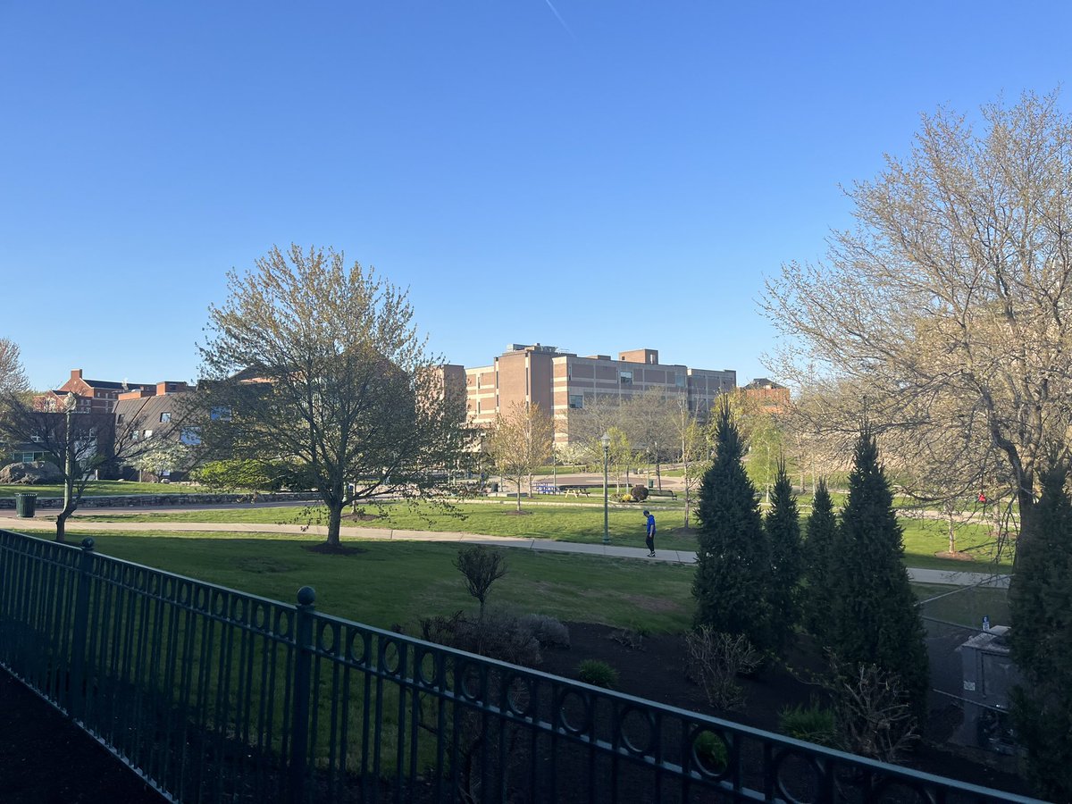 Had a great jr day visit at <a href="/CCSUfootball/">CCSU FOOTBALL</a>! Great time meeting their staff as well as watching their spring game. Thank you <a href="/CoachMikeDay/">Michael Day</a> and <a href="/CoachLecht/">Adam Lechtenberg</a> for having me
-
<a href="/Bellportfb/">Bellport HS Football</a> <a href="/KyleMoodt/">CoachKyleMoodt</a>