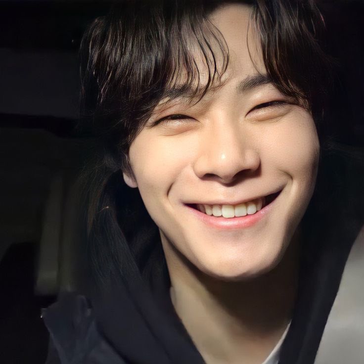 _lis_lis_lis_'s tweet photo. #YouDidWellJonghyun #RestInLoveMoonbin 
🤍🤍 https://t.co/d8LPYqUMEP