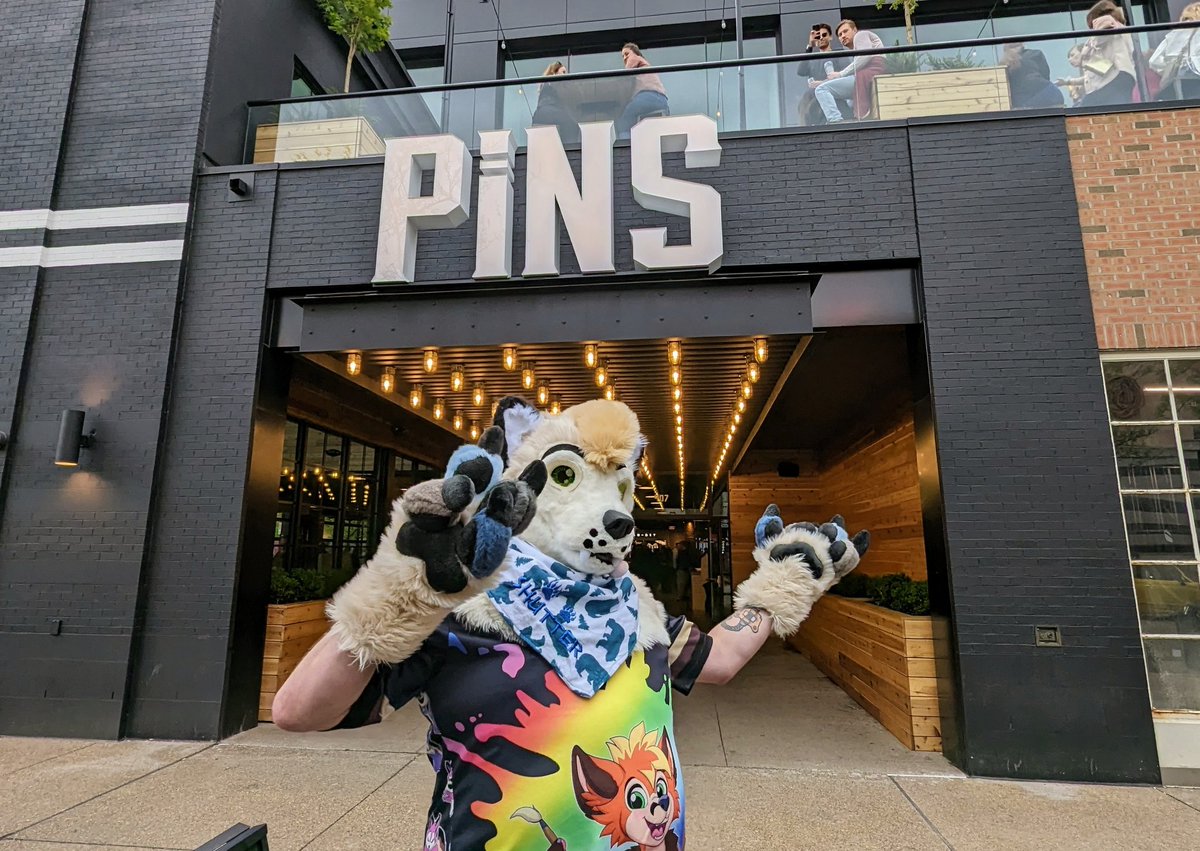 BearDogShutter's tweet photo. Stopped in at Pins and they are excited about tonight's #BarkAid event. If you're in the PGH area, come stop by and help support the White Oak Animal Safe Haven.

https://t.co/mOwvqQxZD1 https://t.co/MX4gXL2IRI