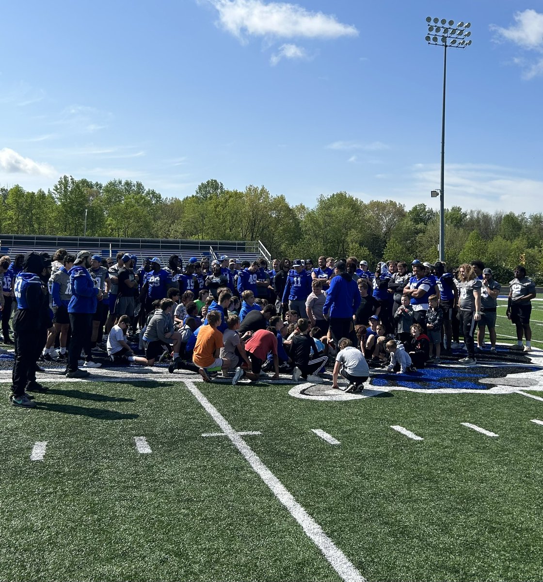 LWUfootball's tweet photo. What an amazing turnout today! Thank you to all who came out to support the Blue Raiders! Your donation will help our local food pantries. Look forward to seeing you at our 2023 home opener on September 9th! #1and0 https://t.co/P2eaPIH4dV