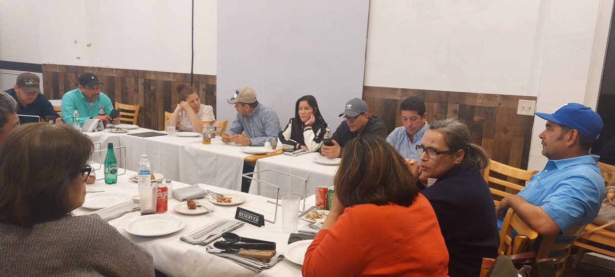 Un reencuentro tan bonito después de tanto tiempo y tanto sufrimiento que mis hermanos han pasado, un segundo encarcelamiento, ésta vez 19 meses de prisión siendo inocentes, luego destierro y exilio. Siempre Unidos y continuaremos en la lucha por la libertad de nuestro Nicaragua