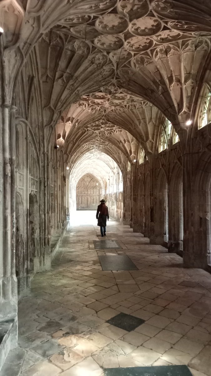 Filled in some free time between sessions with <a href="/peterfrankopan/">Peter Frankopan</a> <a href="/DrJaninaRamirez/">Prof Janina Ramirez</a> and @greg_jenner at <a href="/GlosHistFest/">Gloucester History Festival</a> with some impressive architecture.