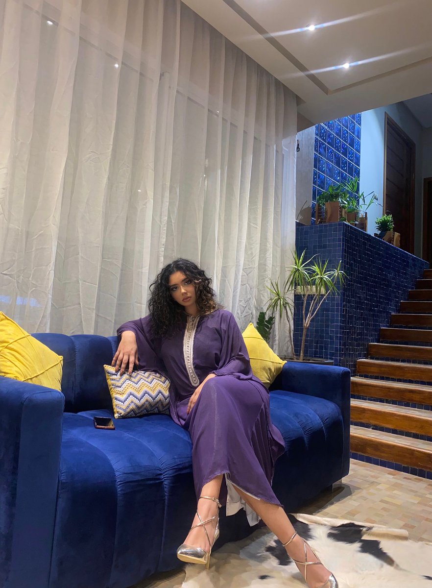 Ririween1's tweet photo. Spent all day gaming in my eid outfit 🤓 
I'm shy,  might delete later https://t.co/SB5utE26Tf