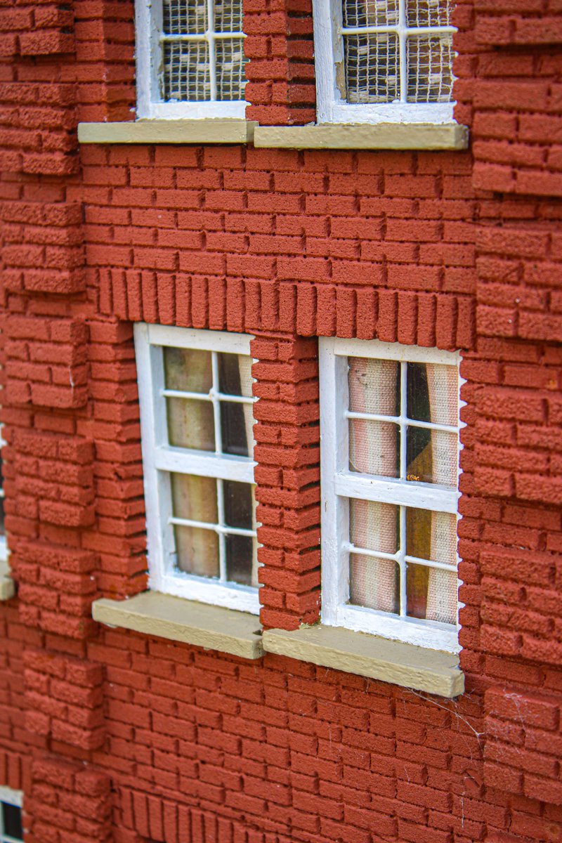 orsifrancesco's tweet photo. #Bekonscot #BekonscotModelVillage #Beaconsfield #Lilliput is real! #UK #London.

Bekonscot Model Village &amp; Railway is the world’s oldest original model village, opening for the first time in 1929. https://t.co/Y6gouxUcEY