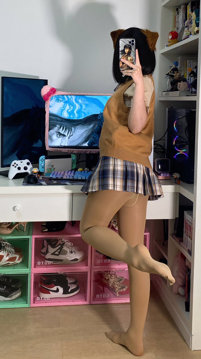 dixiaoxiaodiye's tweet photo. 🐻
🧦@ANSUN2013 【幽蘭】砂色
#安幸买家秀 #tights #pantyhose #stockings #leg  #feet #legs #leggings #tightslover #hosiery #丝袜 #美腿  #丝袜控 #足控 #腿控 #安幸ANSUN #安幸ANSUN买家秀 https://t.co/nWcl2kaaKA