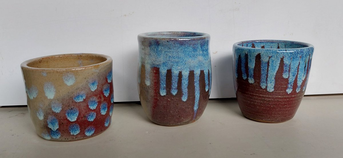 fireweedpottery's tweet photo. This is one of my favorite glaze combos I like to call, "The Luke" - a friend's usual glazing motif of copper red underneath layered with mottled blue on top 🔴🔵 https://t.co/5Jj7ocnWT8