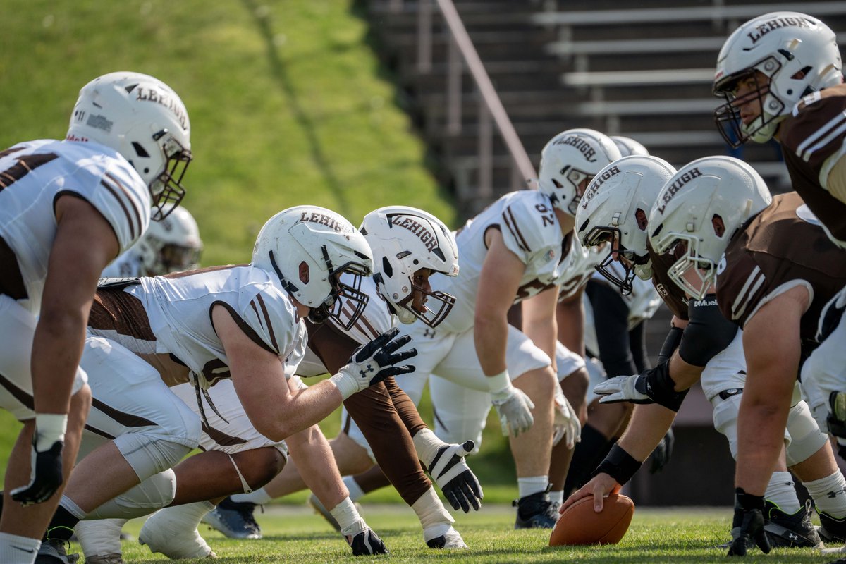 LehighFootball's tweet photo. 🟤⚪ Game ✅
Spring 🏈 ✅

#GoLehigh #TheNest https://t.co/v5q3m0yg4n
