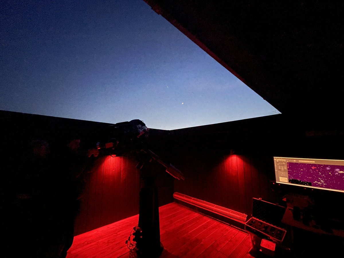 #Lyrids  Superb activity here now - rate’s definitely increasing.
Wonderful clear skies all night here again.