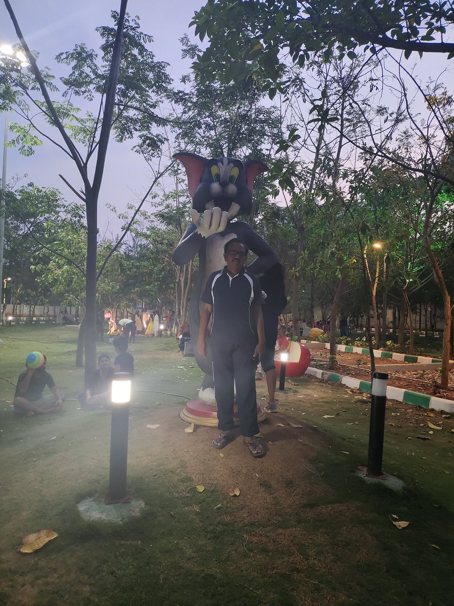 js_chalam's tweet photo. @TassithaR https://t.co/qi8DE9ZDTd