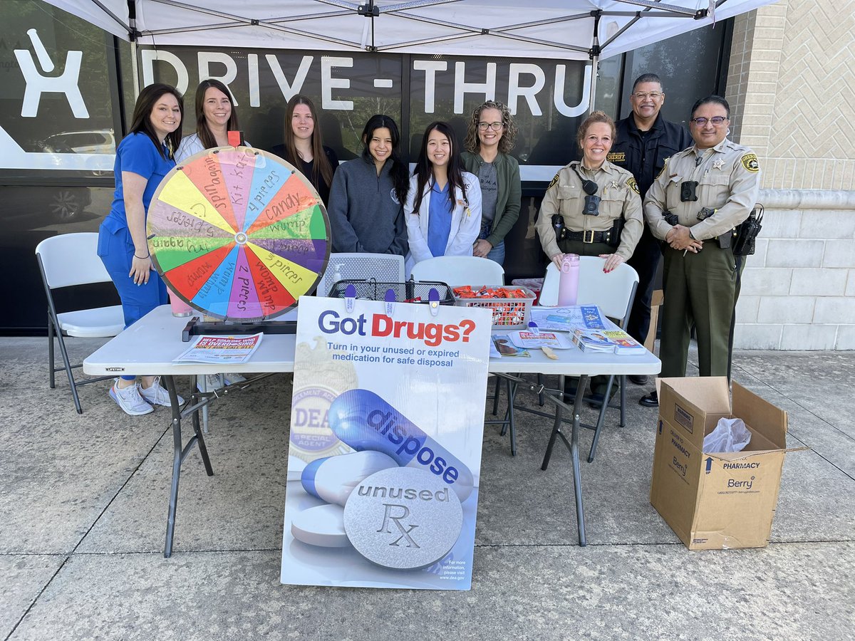 SheriffPulaski's tweet photo. Thank you Pulaski County for a successful DEA National Drug Take Back Day. Here are today’s totals:

The Pharmacy at Wellington 293.3 lbs, @RemedyDrug 133.2 lbs, and Express Rx at Otter Creek 17.4 lbs. Total collected from other locations: 2553.9 lbs. Grand Total: 2997.8 lbs. https://t.co/vvcwGoMZoX