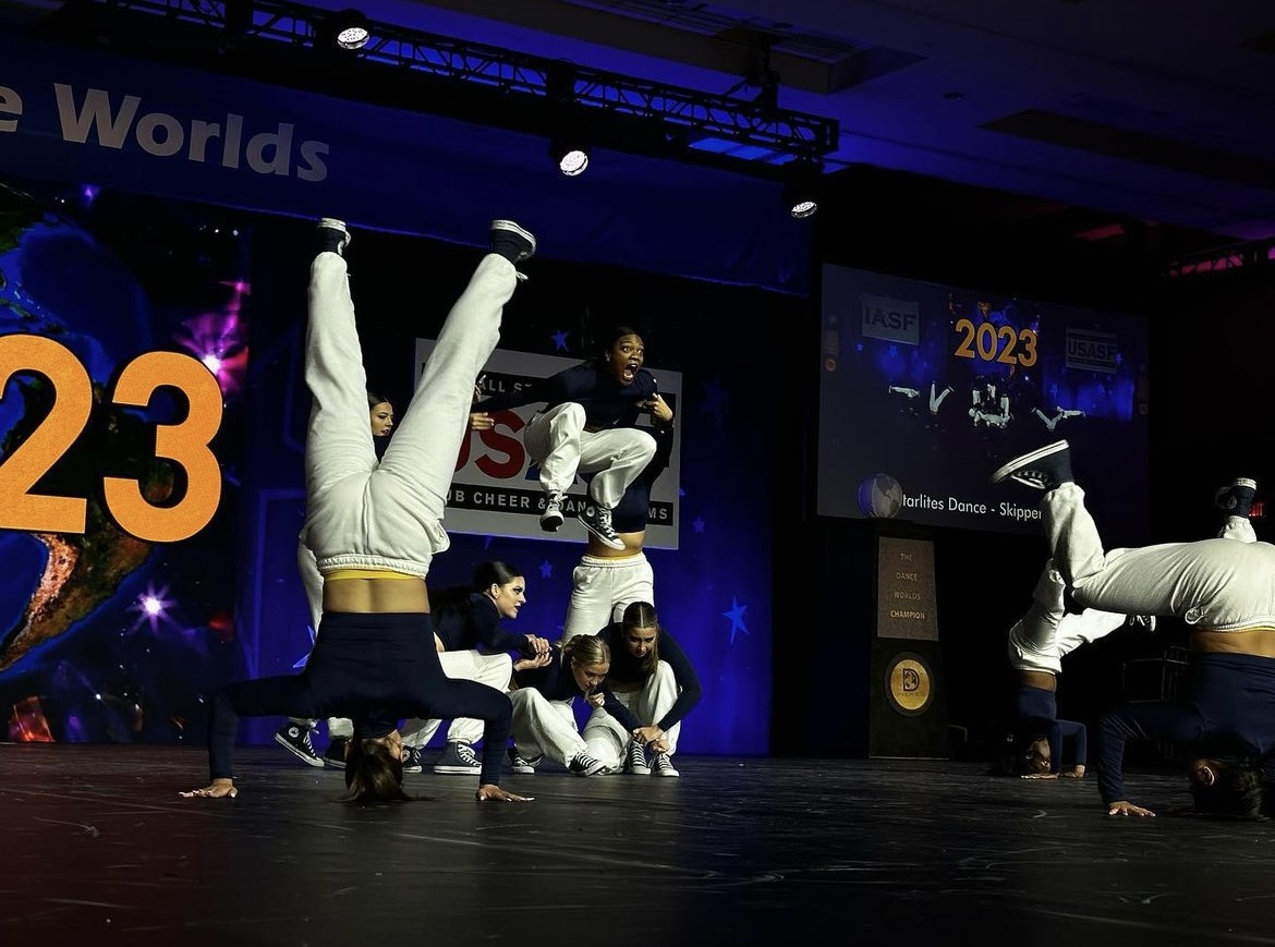 DanceWorlds's tweet photo. Open Elite Hip Hop Semi-Finals.......

⭐️ENERGY UNMATCHED!!!⭐️

What performance was your favorite so far?

#DanceWorlds2023 #thedanceworlds2023 #usasf #usasfdance #hiphop #allstardancers https://t.co/eVVSrdCMSE