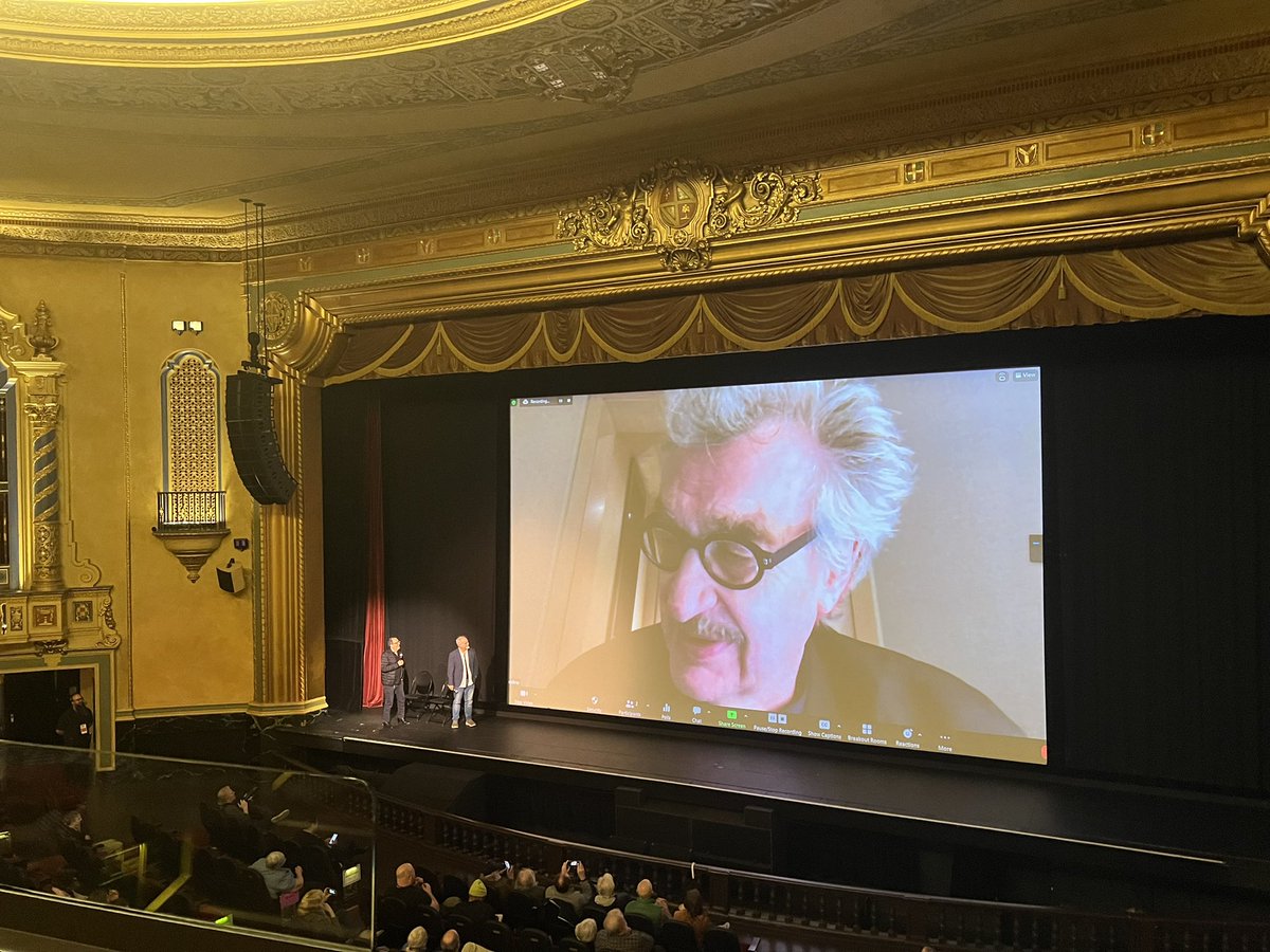 paco_rsvp's tweet photo. Wim Wenders: ‘Wings of Desire was a documentary on a city (Berlin) that no longer exists.’ #EbertFest https://t.co/vy0A0DyPfD