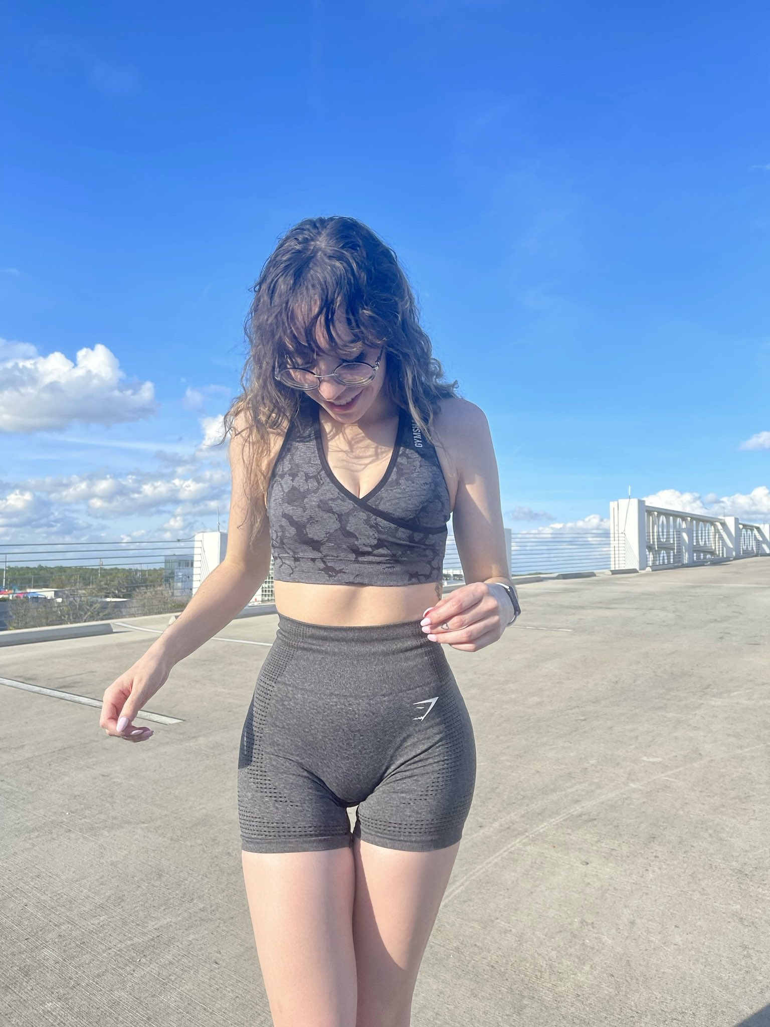 cate on Twitter: "does this make you wanna dm me? https://t.co