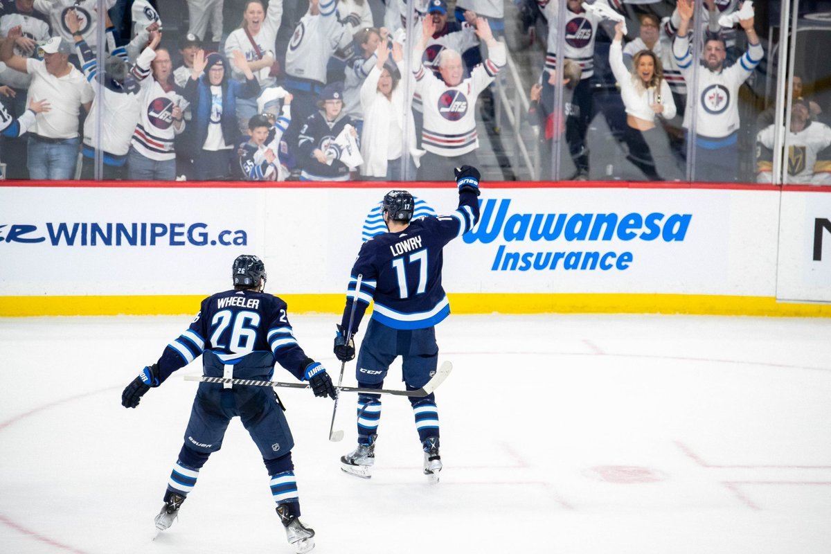 NHLJets's tweet photo. Drop your reactions in the replies 😍 https://t.co/9syDgdkEA3