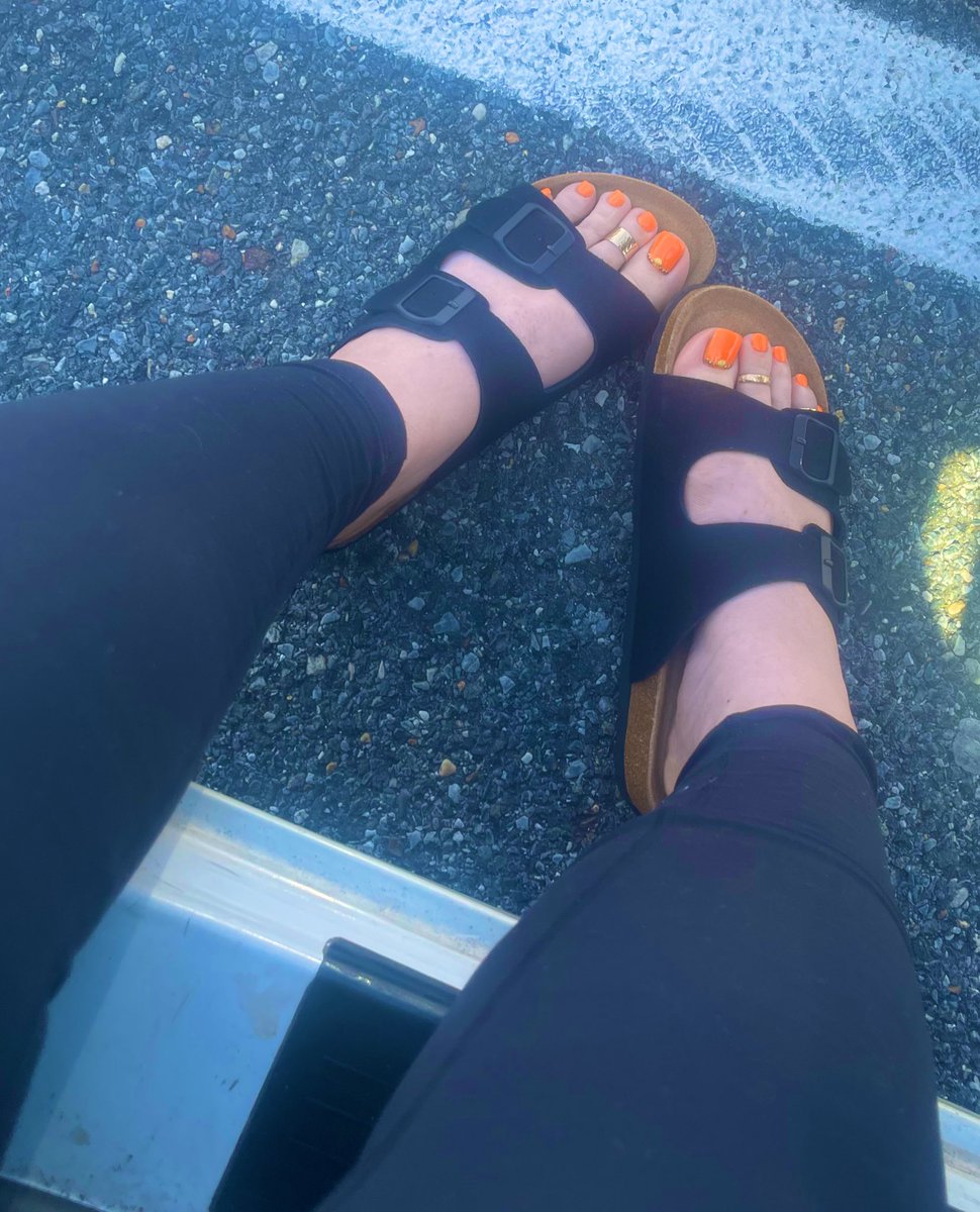 ServingAmanda's tweet photo. How would you like to be down there, on the concrete, waiting for my first demand? 💲💲💲

Findom femdom paypig goddess sweaty smelly dirty feet foot sock socks sole worship fetish homewrecking poppers relapse forced bi intox golden shower blackmail humiliation kink.  #Findom #findomgoddess #femdom #paypig #Humiliationkink #sweatysocks #sweatyfeet #feetcontent #feetlover #soleworship #goddessfeet