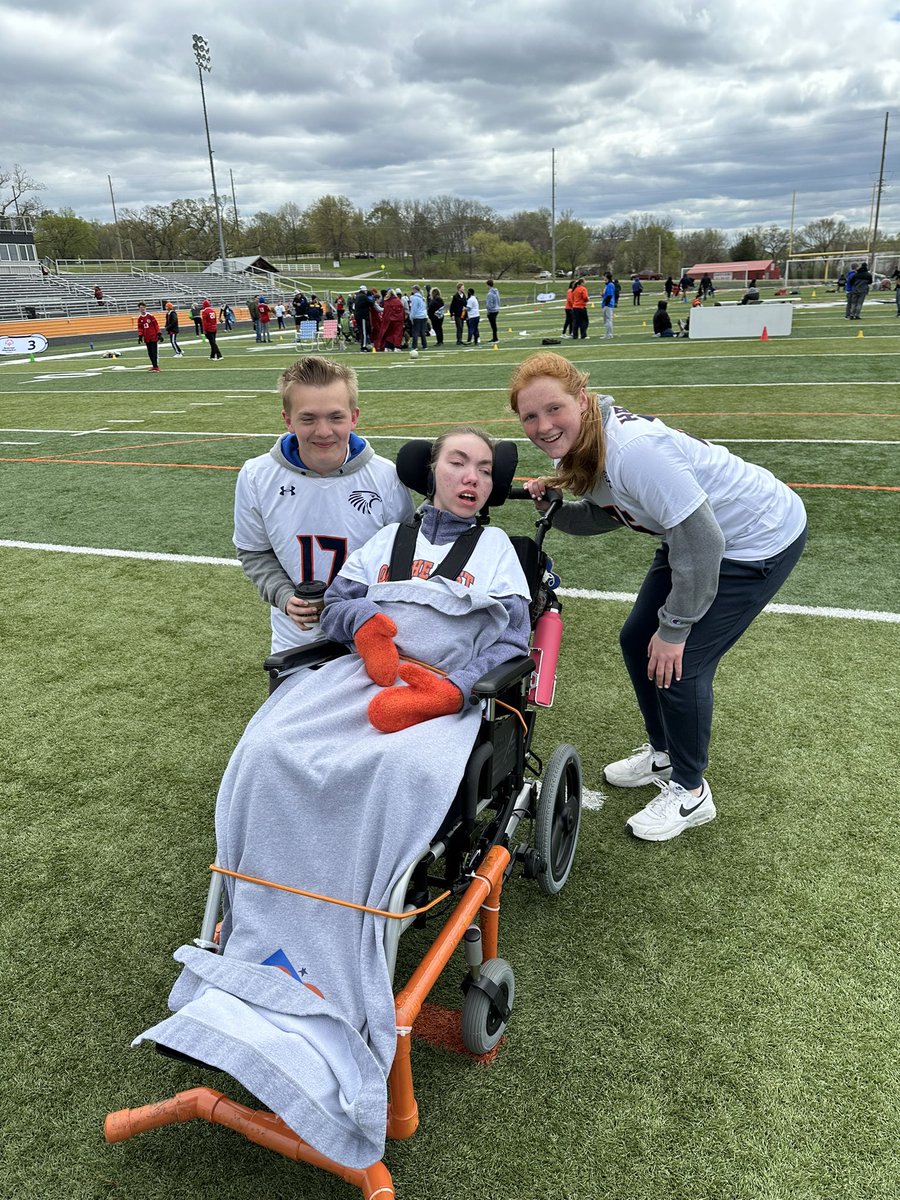 olatheeastIPS's tweet photo. Unified Soccer was cold π₯Ά but we didnβt let that stop us! Orange and White teams swept their matches and Gold and Blue took home some wins! Next match on May 6th at SMNW β½οΈπ₯
@sokansas
#goalsfordays #tryingtostaywarm #allhawksincluded #choosetoinclude https://t.co/INSXi4d6gw