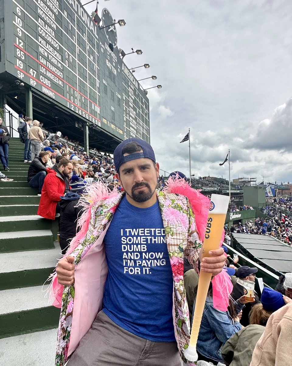Cubs's tweet photo. How it started:               How it’s going: https://t.co/VWd62ViMFM