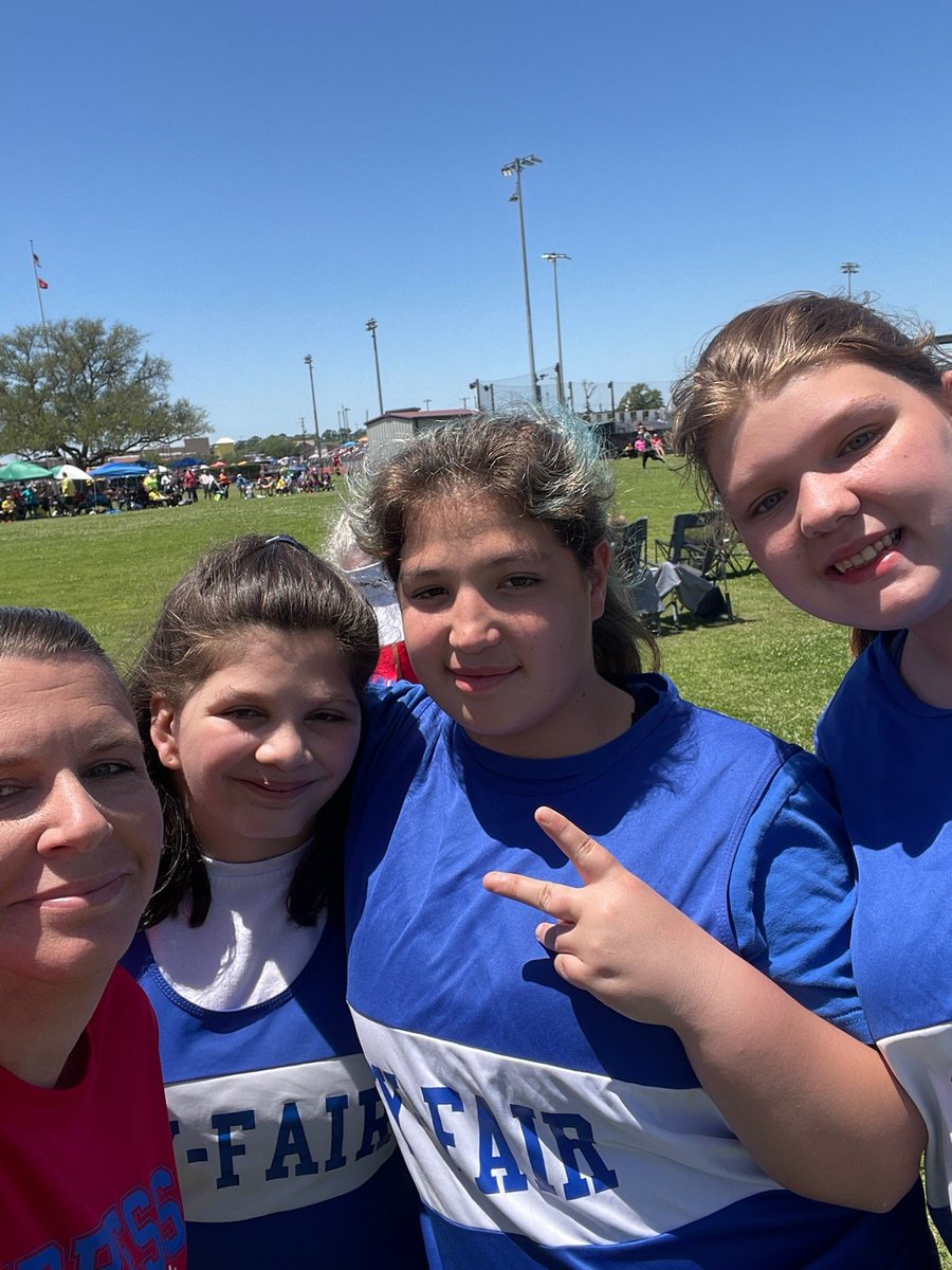 Jessica_Lavon's tweet photo. Prefect Weather for a Track meet! As always had a blast at the Special Olympics Baytown Track Meet! Laura got 2 silvers and a gold! @CyFairISD #makingmemories https://t.co/QEPifVSNjV