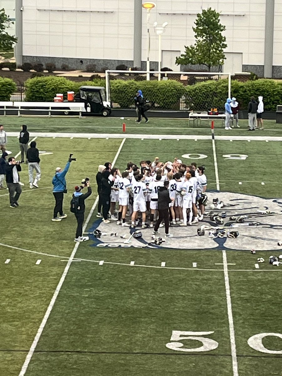 SLUHAthletics's tweet photo. Final score from Fr. Marco Cup varsity lacrosse at SLUH:
SLUH 13, De Smet Jesuit 11

Thanks to everyone who invested time and effort to make today a great event and to those who supported this year’s cause (as chosen by Fr. Marco) - Loyola Academy!
#AMDG #SLUHAthletics https://t.co/MzHyulzmxr