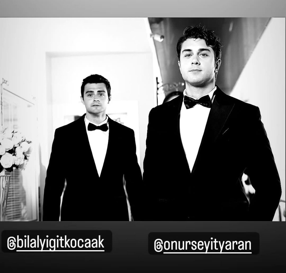 OmdorK55741's tweet photo. oh my goddd 😫🥹onyig yaaa . This photo is wonderful 📸🥺💫 I wish there would be more photos like this🥹🤩✨
kayın birader ve damat yaaa🤵🏼🤵🏻
@yigitkocakk @onursyaran #OnurSeyitYaran #YiğitKocak #OnYig #OmDor https://t.co/3pZvjY9W99