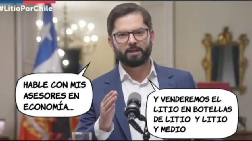 Romanita_Honey's tweet photo. 😂😂😂😂 https://t.co/FtuJZl9y5Q