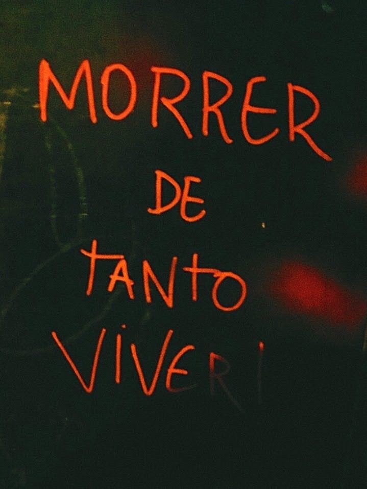 renan85751's tweet photo. Morre de tanto viver
.
.
.
.
.
#fyp #frases #explore #vida #foryou https://t.co/yWF67VkQOP