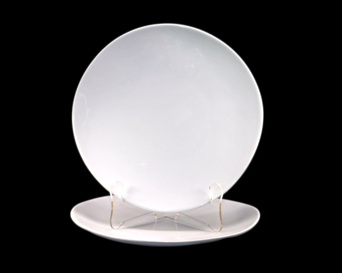 G97816960Girl's tweet photo. Pair of MiqueDesign | Mique Sweden large dinner plates. Robin's egg blue, asymmetrical shape made in Portugal by SOFAL https://t.co/pUXQTh6vxS via @Etsy #BuyfromGroovy #antiqueshop #tableware #vintagetableware #dinnerplate #MiqueDesign #EtsySellers https://t.co/LiNnsyj0Z2