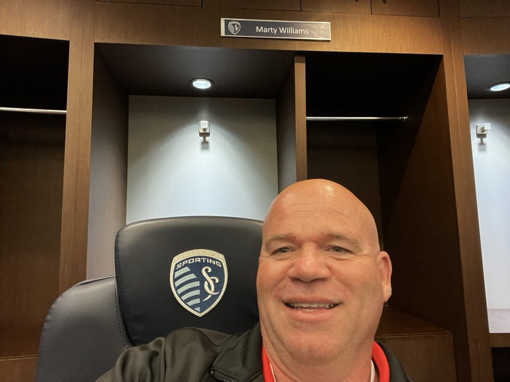 ScottDavis47's tweet photo. #kcstyle https://t.co/aYmgMnavNk
