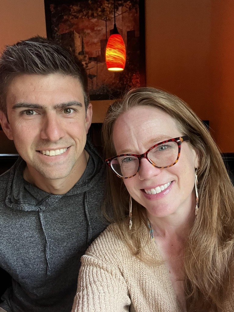 lightenupteach's tweet photo. Five years ago today, we went on our first date. 💖 https://t.co/WmGUfB4SPw https://t.co/kuAxpUplNv