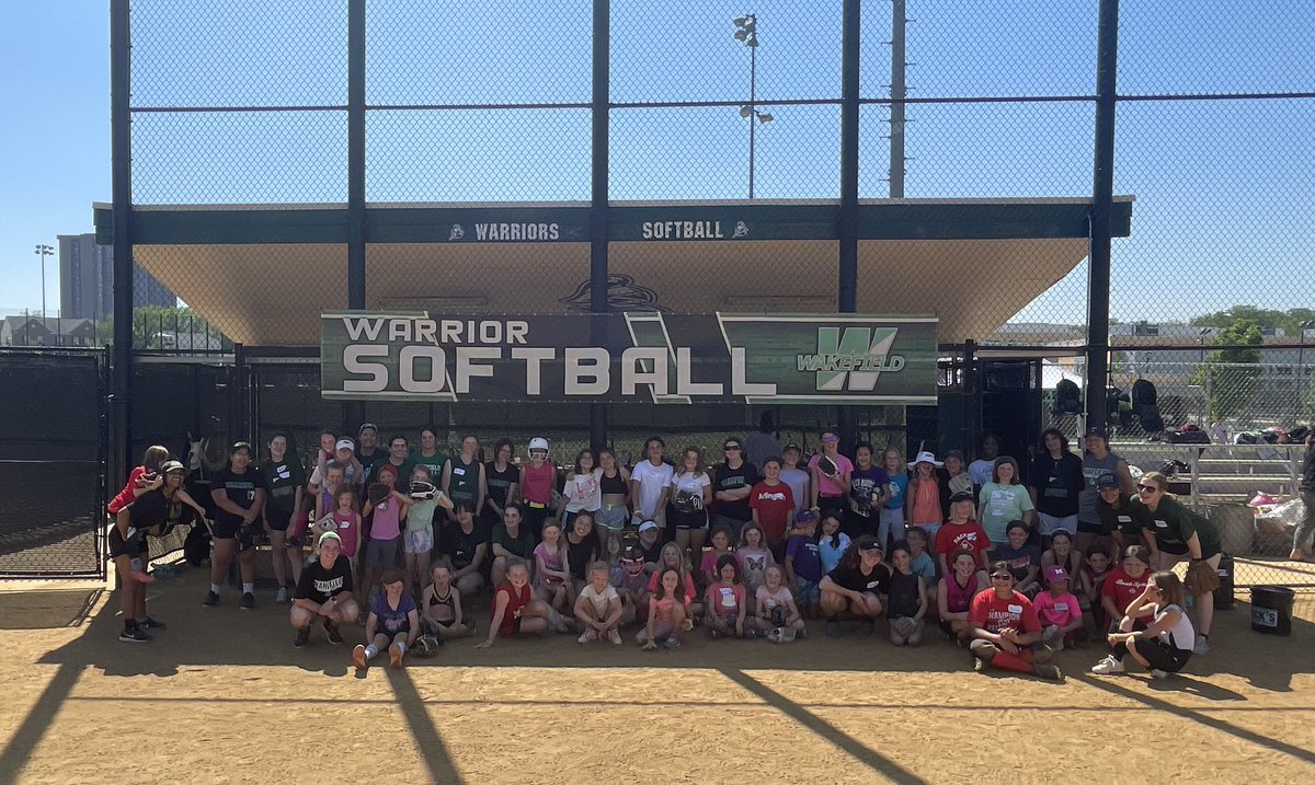 WHSWARRIORSB's tweet photo. It was a huge week for the warriors! Our own @MeijinPatil committed to play softball at the University of Toronto, we spent some time with the amazing softball community at our annual clinic, and we got the W on Thursday night! Way to go Wake softball! https://t.co/u2zFcrnK6g