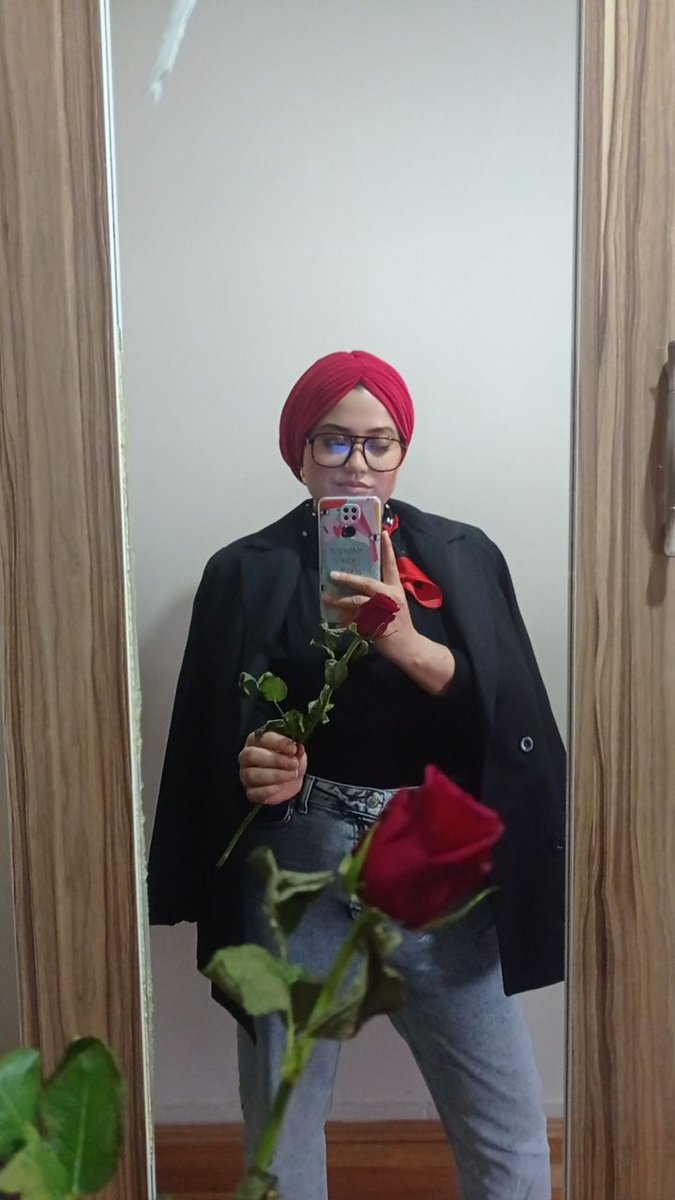 htcklc422's tweet photo. Unutulur gidersin
Kaldırırlar rafa...
#deeperise #raf #Konya #rose #iyibayramlar https://t.co/cIyVLiB4a9