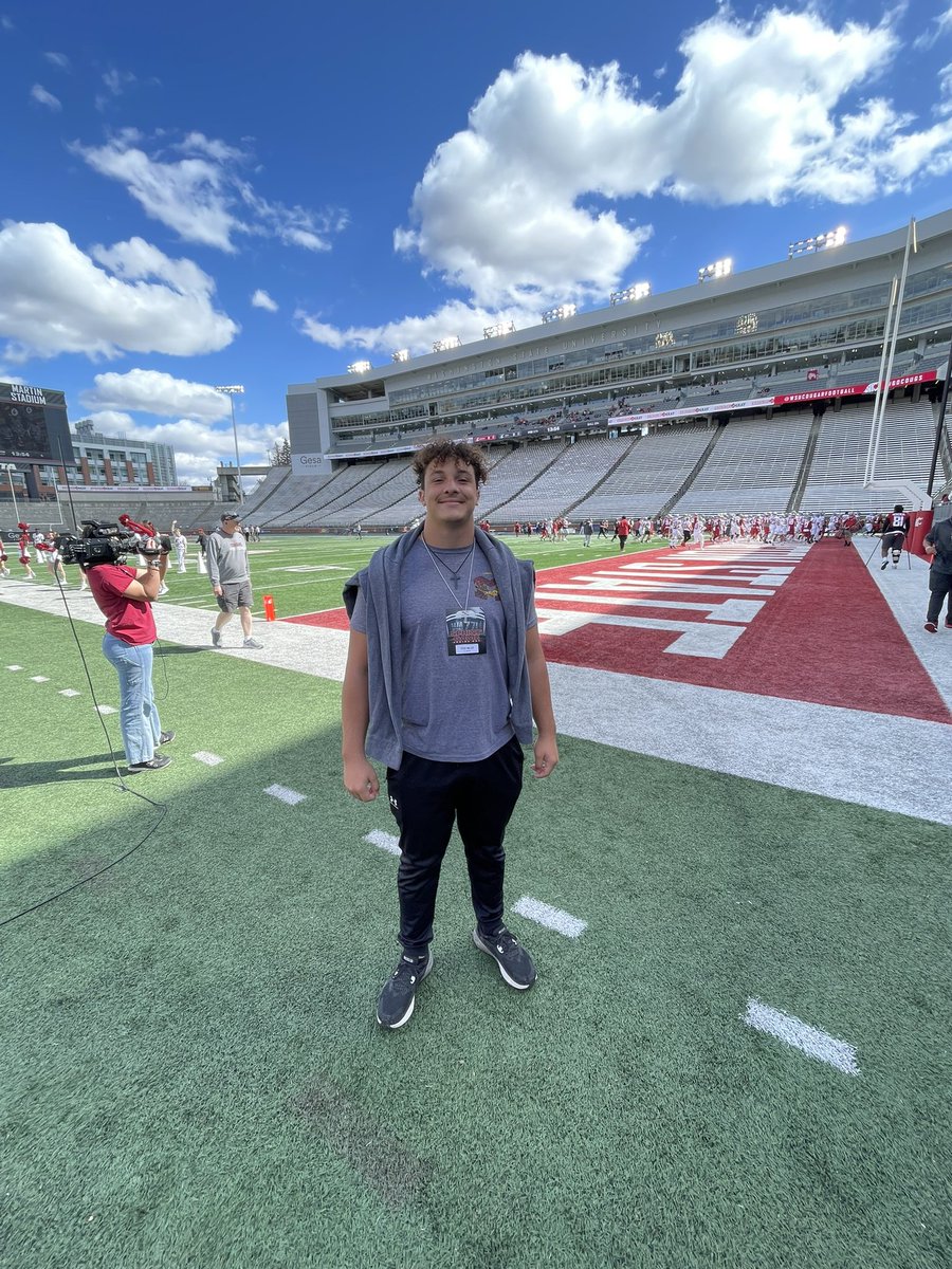 SirTitus99's tweet photo. Thank you @CoachK2x4 and @CoachDickert for the hospitality today. #GoCougs
@WSUCougarFB @SchmeddingJeff @CoachPatBelony @GregBiggins @BrandonHuffman @diablocjohnson @rhino86er https://t.co/9QjrIxDIOO