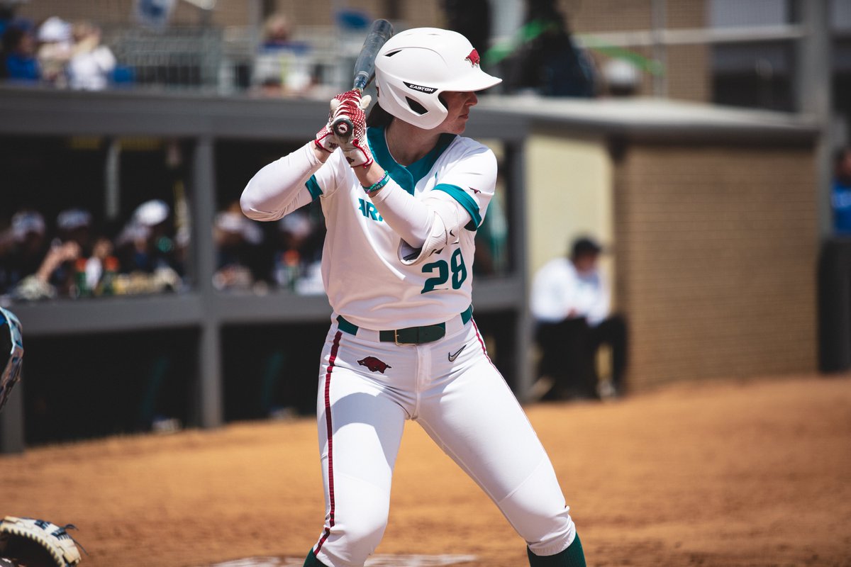 RazorbackSB's tweet photo. Rylin has a career high 3⃣ home runs along with 7⃣ RBI, and it's only the third inning. https://t.co/IPlLUi3pI1